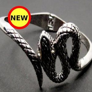 NEW Snake Hinged Bracelet